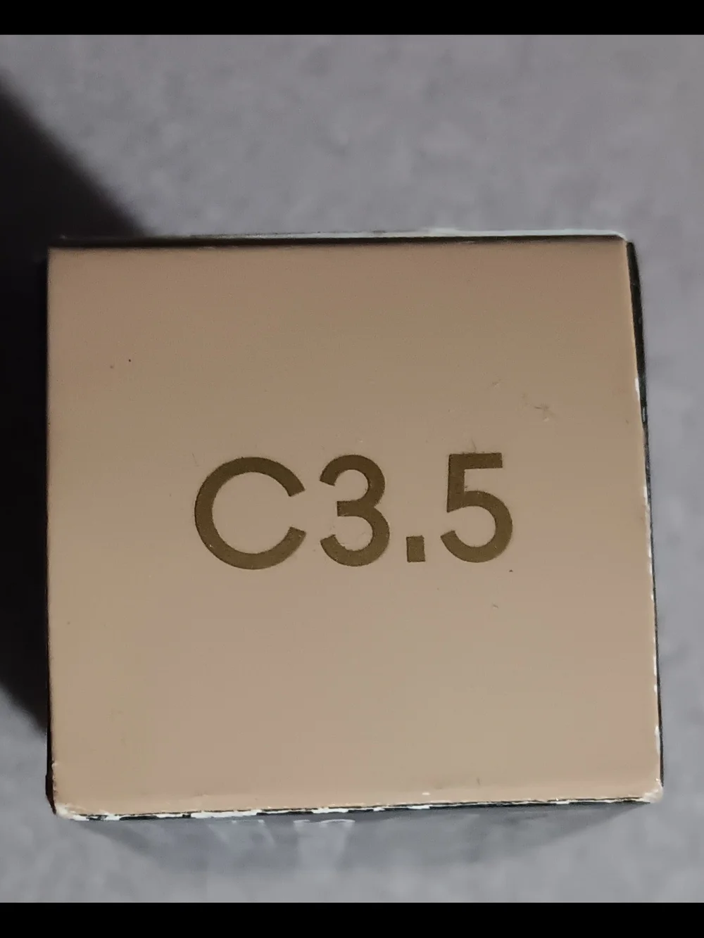 ✨️MAC Cosmetics Studio Radiance Serum-Powered Foundation C3.5 - Warm Tan